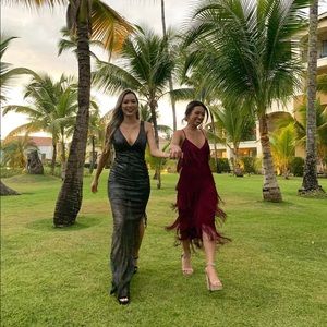 Windsor Sleeveless Ruched Glitter Sparkly Gown